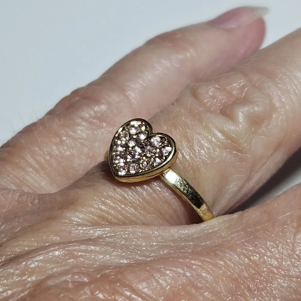 Gold Tone Pink Rhinestone Accented Heart Ring Size 5.25